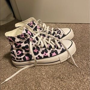 Leopard platform converse